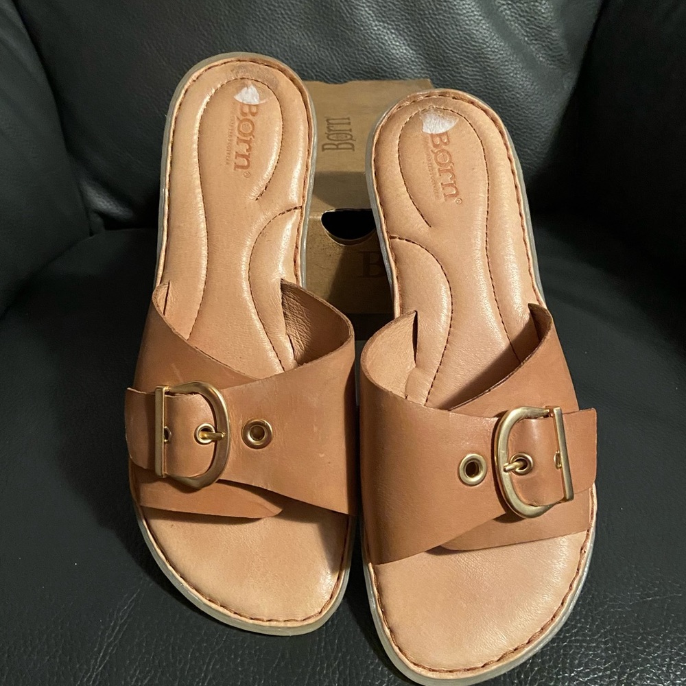 Born Haiki Light Brown Slide